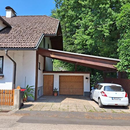 Maria'S Ferienwohnung Laakirchen Bagian luar foto